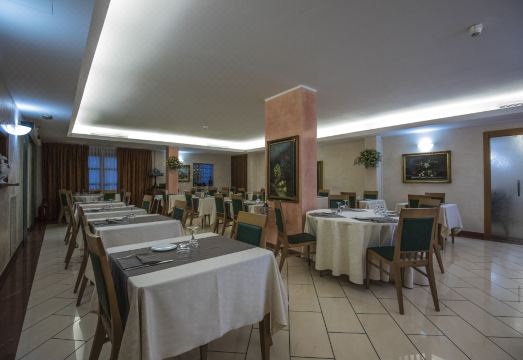 La Fonte Hotel Hotel Overview