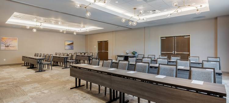 DoubleTree by Hilton Charleston Riverview图片