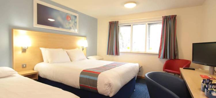 旅屋酒店-斯坦斯(Travelodge Staines)图片