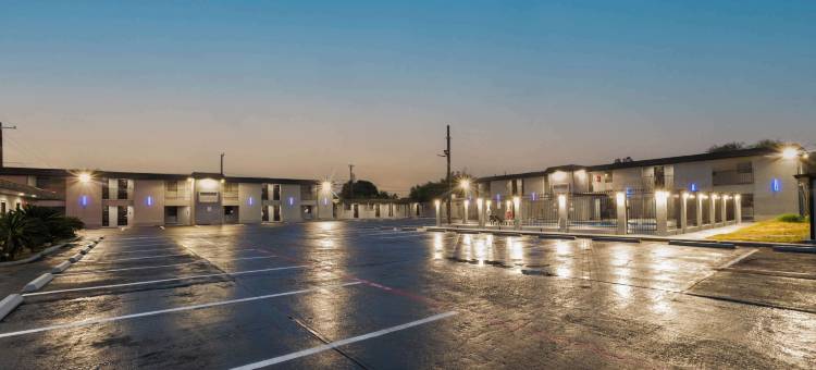 拉雷多宾馆延长住宿(GuestHouse Extended Stay Laredo)图片