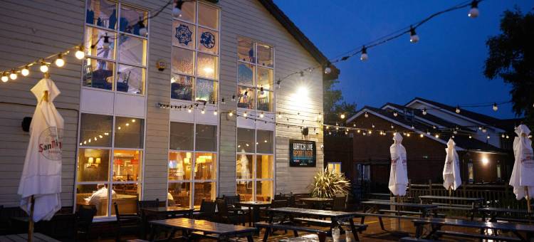 泊湾(The Quays)图片