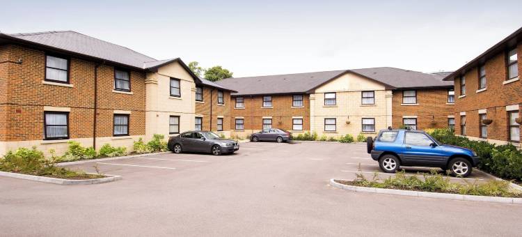 布拉克内尔中心普瑞米尔酒店(Premier Inn Bracknell Central)图片
