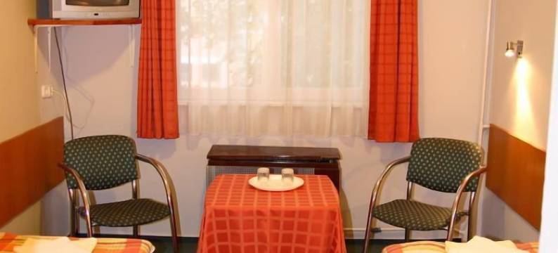 旅游酒店(Hotel Touring)图片