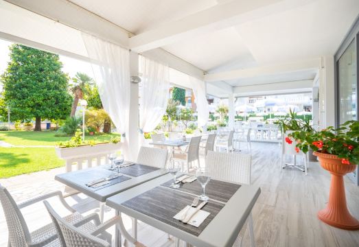 Hotel Al CignoHotel Overview