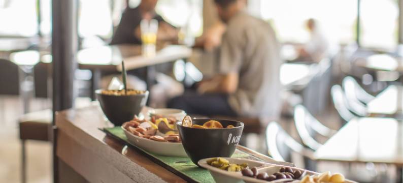 海洋中心酒店(Ocean Centre Hotel)图片