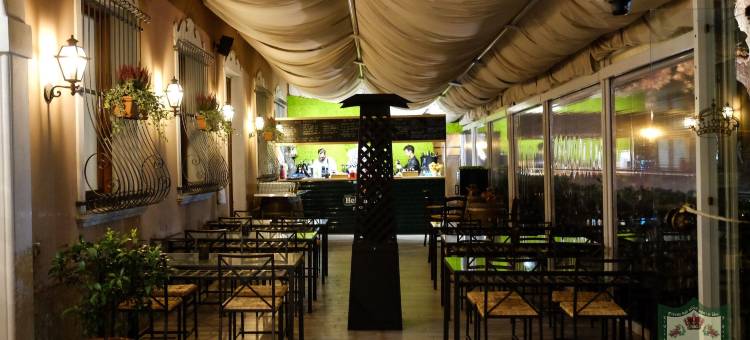 阿尔贝格卡罗讷餐厅旅馆(Ristorante Albergo Corona)图片