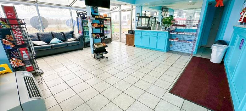 OYO 麦迪逊维尔 I-69 快乐住宿汽车旅馆(Happy Stay Inn Madisonville I-69 by OYO)图片