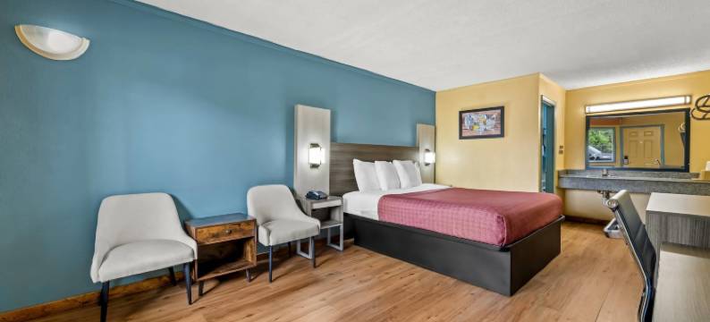 夏洛特机场区伊克诺旅馆(Econo Lodge Charlotte Airport Area)图片