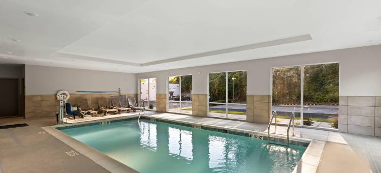 Gatlinburg市中心区MainStay Suites(MainStay Suites Gatlinburg Downtown Area)图片