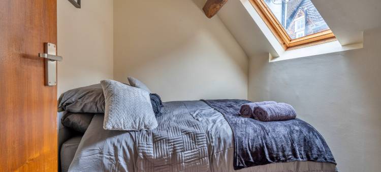 Cottage in Bridgnorth with Hot Tub & Garden图片