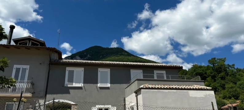 Apartment in Esanatoglia near Apennines Trails图片