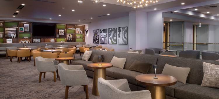 希尔顿欢朋酒店圣路易斯机场(Hampton Inn by Hilton St. Louis Airport)图片