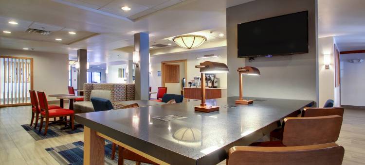 北密尔沃基/布朗迪尔-梅库恩智选假日酒店(Holiday Inn Express Milwaukee N-Brown Deer/Mequon)图片