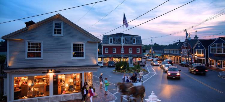 游艇驾驶员山林小屋和码头宾馆(Yachtsman Lodge & Marina)图片