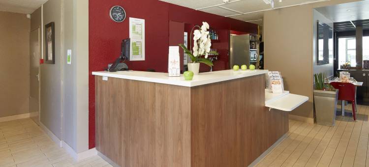 波尔多东阿尔蒂格康铂自然酒店(Campanile NATURE - Bordeaux Est Artigues)图片