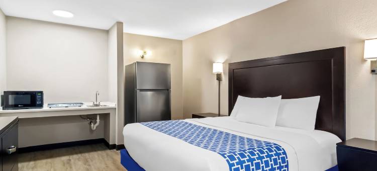 橘园郊区公寓 - 杰克逊维尔靠近海军航空站(Suburban Studios Orange Park - Jacksonville Near Naval Air Station)图片