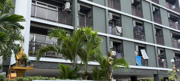 OYO 75446 特拉维斯因塔马拉49号酒店(OYO 75446 Travis Inthamara 49)图片