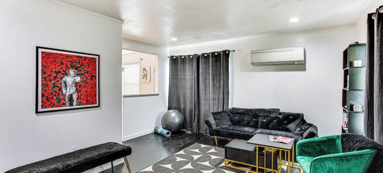 距翡翠唐斯3英里：宠物友好之家(3 Mi to Emerald Downs: Pet-friendly Home)图片