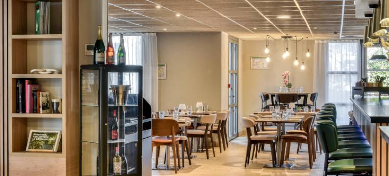 蒙彼利埃东部米雷纳尔康铂酒店(Hotel Campanile Prime - Montpellier Est Le Millenaire)图片