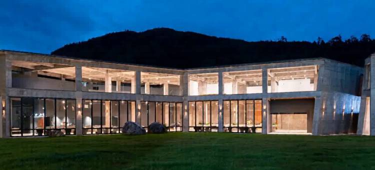 半塘·里外酒店图片