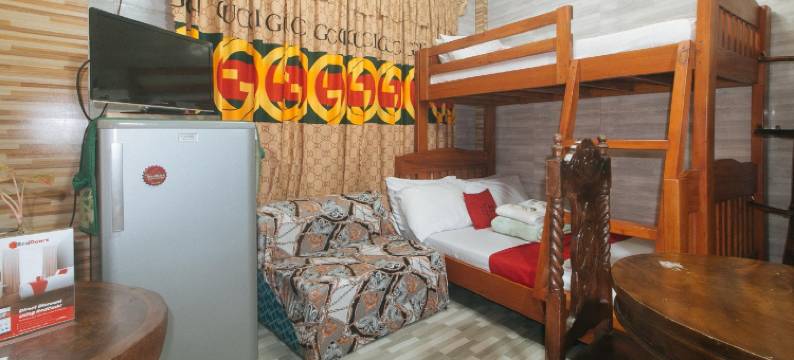 RedDoorz旅舍-法斯临时住所(RedDoorz Hostel @ Faes Transient House)图片