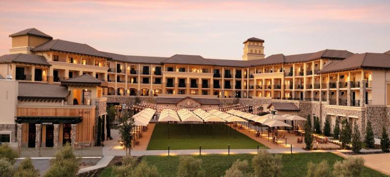 梅丽泰治水疗度假酒店(The Meritage Resort and Spa)图片