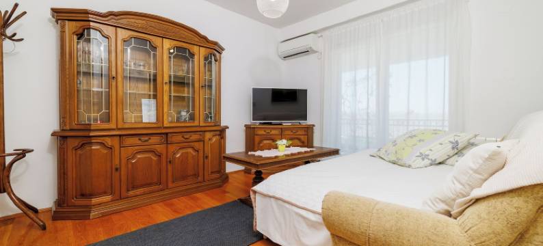 玛丽哈公寓酒店(Apartments Marija Senj)图片