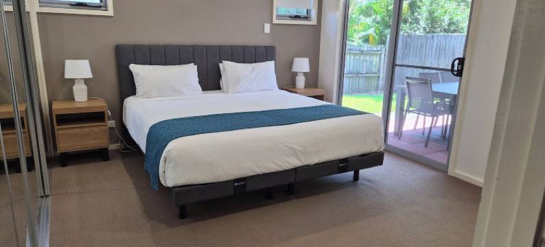 后甲板酒店(Quarterdecks Retreat)图片