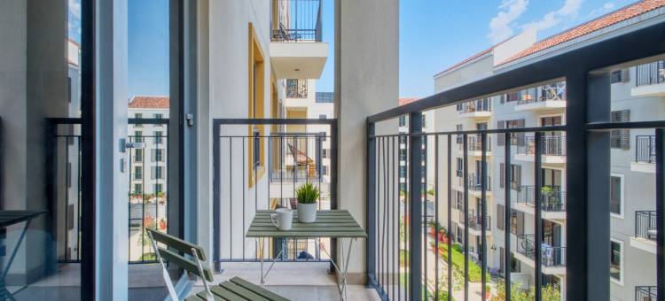 GuestReady - 拉梅尔港时尚海滨生活公寓(GuestReady - Chic Coastal Living at Port de La Mer)图片