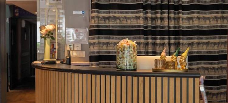 布里特酒店尼姆西部(Brit Hotel Confort Nîmes Ouest - A9 Sortie 25)图片