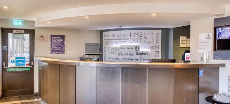 切姆斯福德博勒姆普里米尔酒店(Premier Inn Chelmsford (Boreham))图片
