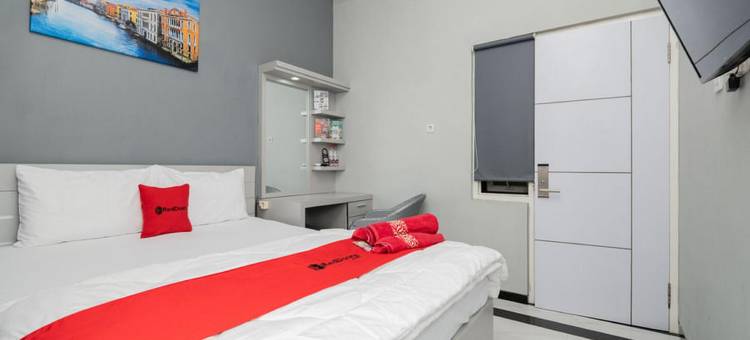 红多兹Plus酒店-近玛琅国立理工学院(RedDoorz Plus Near Politeknik Negeri Malang)图片