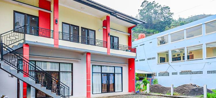 红多兹酒店@格邦迪恩高原地区(RedDoorz @ Gerbang Dieng Plateau Area)图片