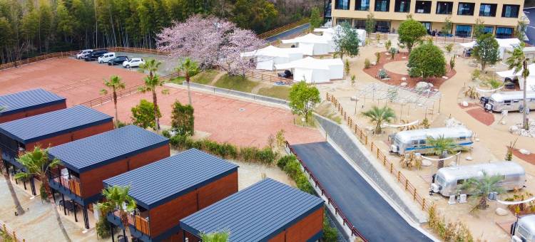 The Retreat图片