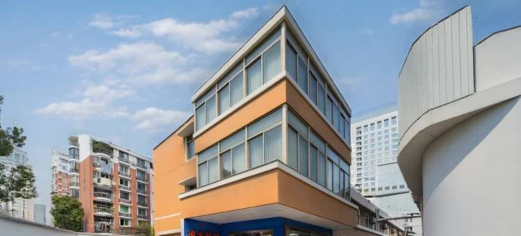 杭州凌云航空大酒店(西湖武林广场地铁站店)图片