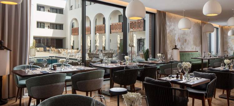 科兹耶尼美居酒店(Mercure Conacul Cozieni)图片