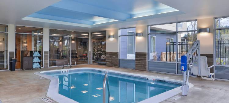 尤金东/斯普林菲尔德万枫酒店及套房(Fairfield Inn & Suites Eugene East/Springfield)图片