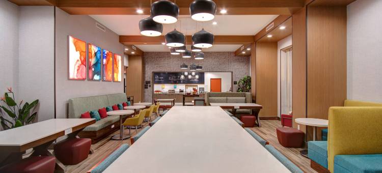 安大略市拉丘库卡蒙卡欢朋套房酒店(Hampton Inn & Suites Ontario Rancho Cucamonga)图片