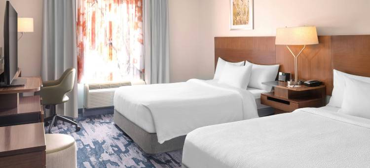 科德角海恩尼斯万枫酒店及套房(Fairfield Inn & Suites Cape Cod Hyannis)图片