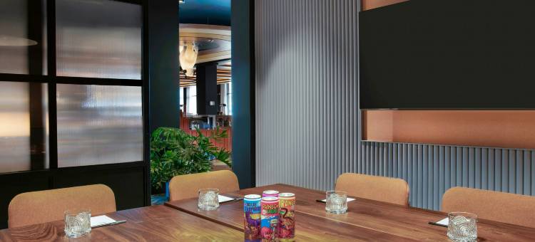 Moxy班夫(Moxy Banff)图片