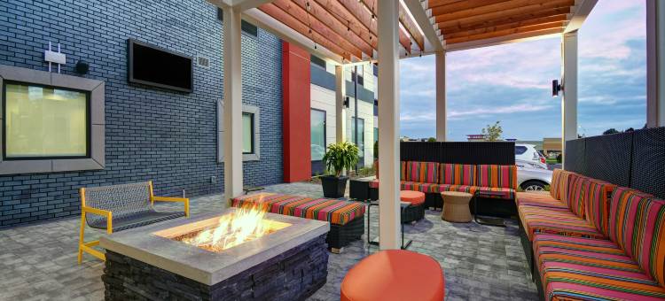 弗吉尼亚布莱克斯堡希尔顿惠庭套房酒店(Home2 Suites by Hilton Blacksburg)图片