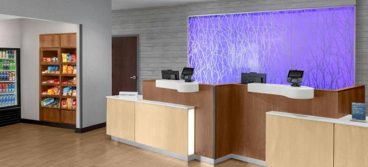 卡尔霍恩万枫酒店及套房(Fairfield Inn & Suites Calhoun)图片