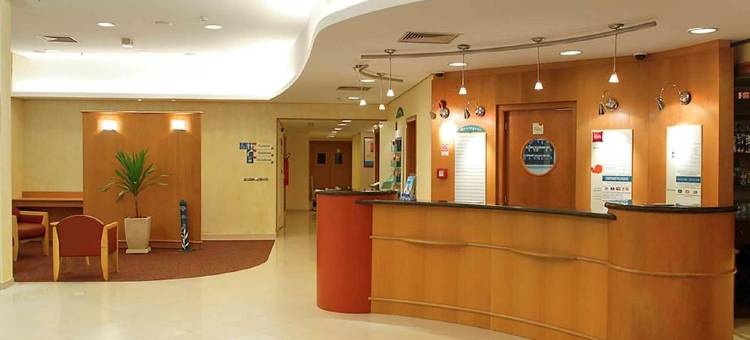 宜必思门多萨酒店(Ibis Mendoza)图片