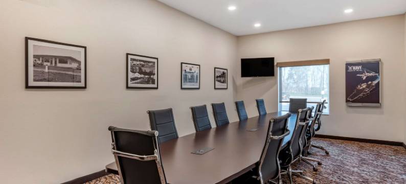 纽伯里-科瑞恩美茵斯坦套房酒店(MainStay Suites Newberry - Crane)图片