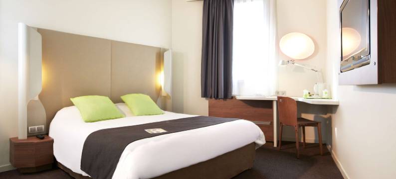 圣昆廷伊夫林康铂酒店(Campanile Saint Quentin EN Yvelines)图片