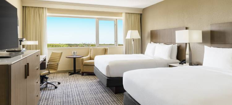 奥兰多机场希尔顿逸林酒店(DoubleTree by Hilton Orlando Airport Hotel)图片