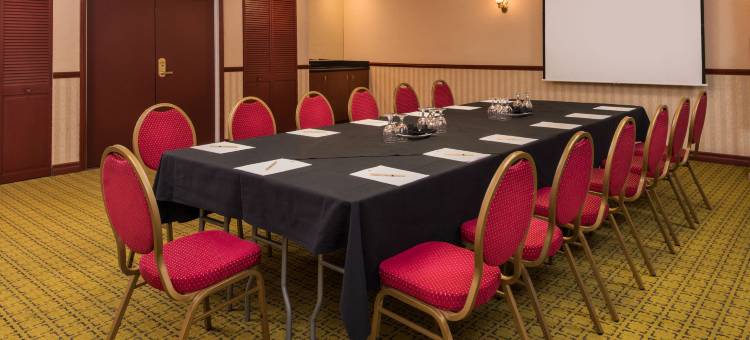 洛杉矶惠蒂尔希尔顿逸林酒店(DoubleTree by Hilton Whittier Los Angeles)图片