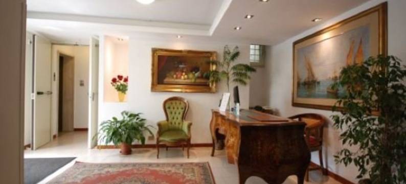 塔索尼别墅公寓酒店(Hotel Residence Villa Tassoni)图片