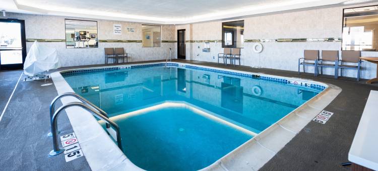 南黑文丽笙乡村套房酒店(Country inn and Suites by Raddison South Haven)图片