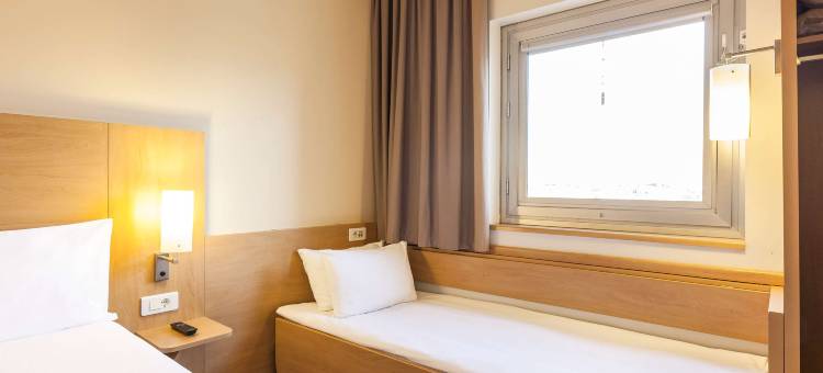 宜必思伦敦鲁顿机场酒店(ibis London Luton Airport)图片